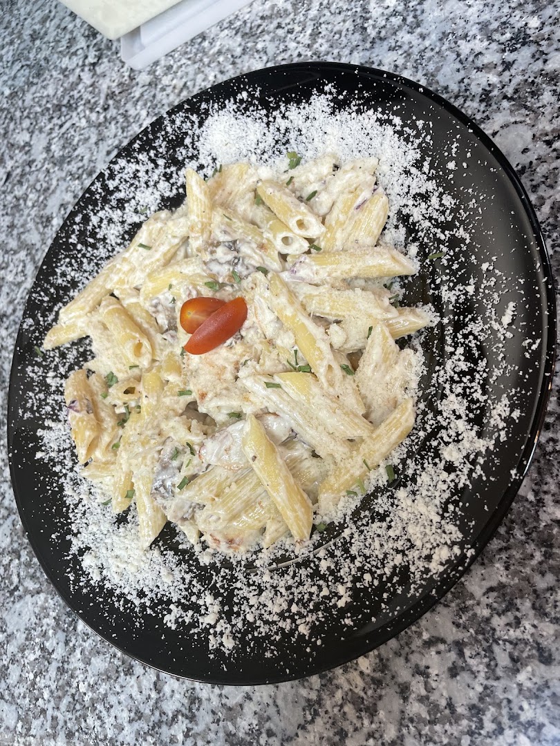 LA PETITE PIZZA · Photos 4