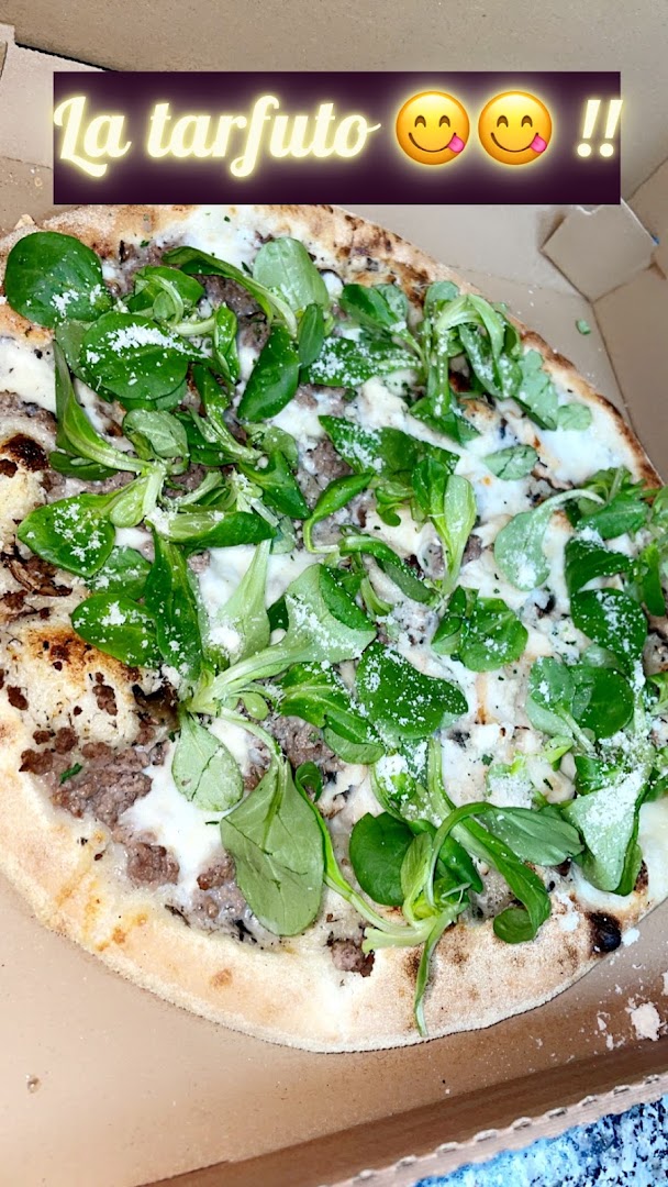LA PETITE PIZZA · Photos 12
